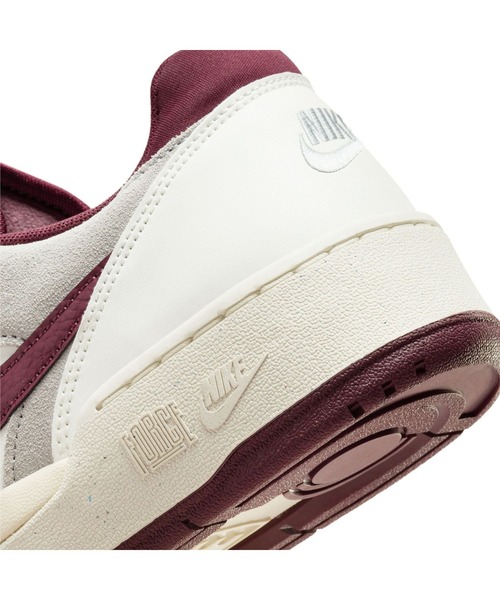 NIKE（ナイキ）の「ﾅｲｷ NIKE FULL FORCE LO SN ﾌﾙ ﾌｫｰｽ ﾛｰ（スニーカー・メンズ・バーガンディー・25.0cm/25.5cm/26.0cm/26.5cm/27.0cm/27.5cm/28.0cm）」の11枚目の写真
