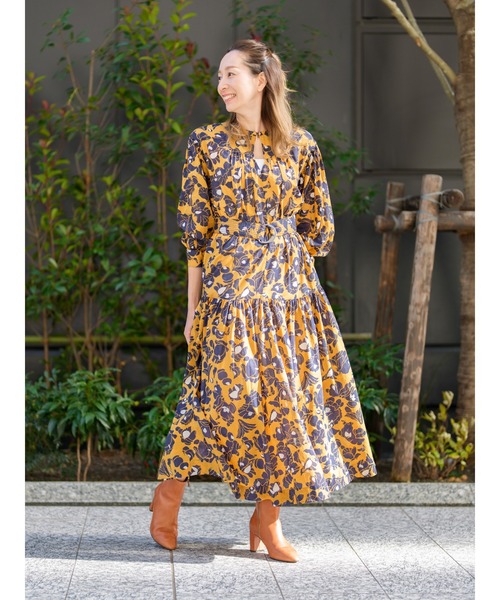 Banana Republic（バナナリパブリック）の「コットン ドロップウエスト マキシ シャツドレス（ワンピース・レディース・ベージュ/ネイビー・S/L/M/XS）」の5枚目の写真
