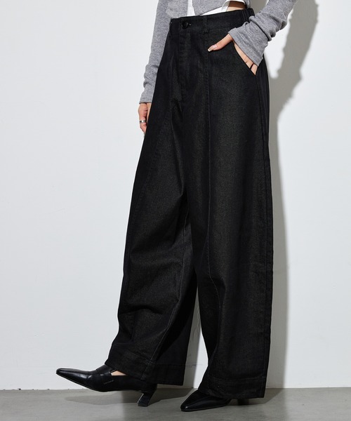 SUWDEE(スーディー)の「high waist curve denim pants(デニムパンツ・レディース・ブラック・L/M/S)」の4枚目の写真