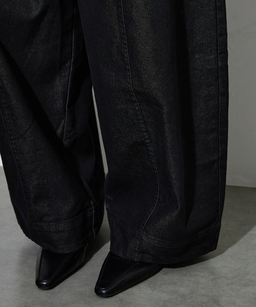 SUWDEE(スーディー)の「high waist curve denim pants(デニムパンツ・レディース・ブラック・L/M/S)」の12枚目の写真