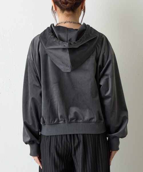 COLONY 2139（コロニートゥーワンスリーナイン）の「ベロアZIPパーカー（パーカー・レディース・チャコールグレー/ブラック/ブラウン・FREE）」の21枚目の写真