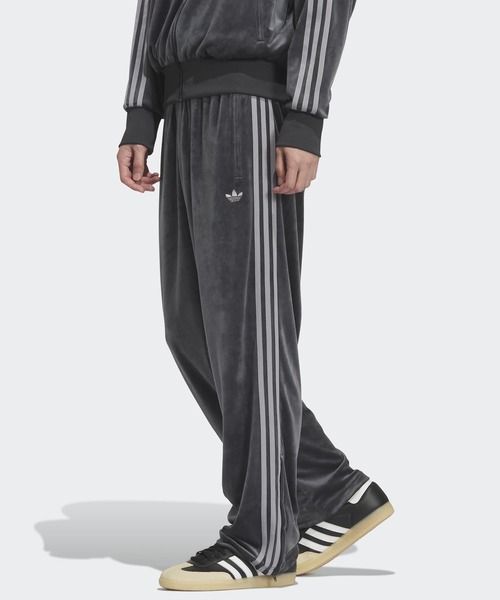 即完品 adidas FB VELOUR TRACK ダークグレー　L adidas（アディダス） ジャージ FB TT VELOUR トラックジャケット