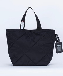 WEEKEND(ER)（ウィークエンダー）の「WEEKEND(ER) QUILTED DRIVE TOTE（トートバッグ）」