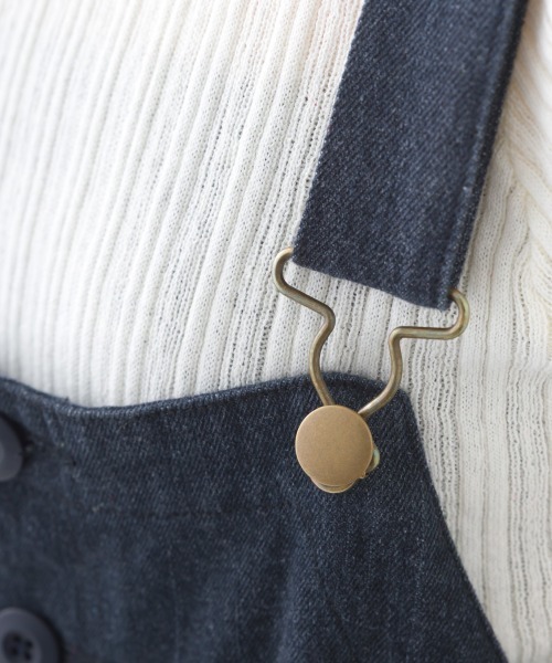 OMNES(オムネス)の「ワッシャーダンプ&デニムサロペット(サロペット/オーバーオール・レディース・ネイビー/ベージュ/ブラック/カーキ・FREE)」の15枚目の写真