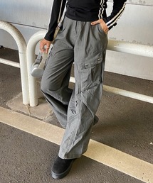 タックワイドパンツ