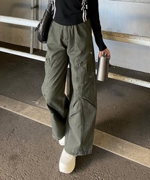 タックワイドパンツ