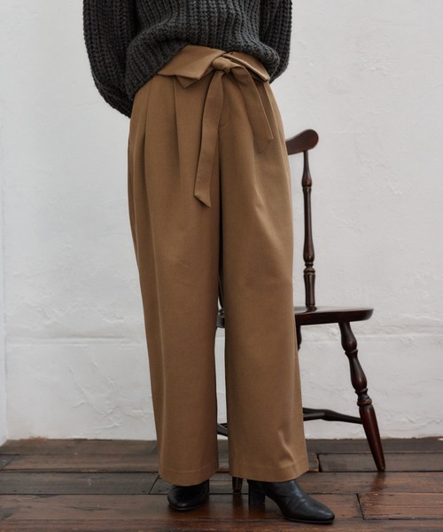mysty woman（ミスティウーマン）の「ウエスト折り返しワイドパンツ 605431（その他パンツ・レディース・ベージュ/チャコールグレー/ブラック・FREE）」の3枚目の写真