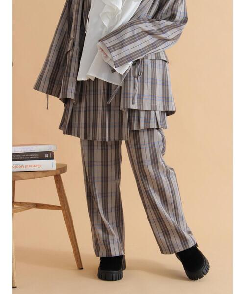 ehka sopo（エヘカソポ）の「センタープレスストレートスラックス（その他パンツ・レディース・ベージュ/グレー/チャコールグレー・F）」の11枚目の写真