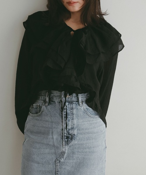 N WITH.（エヌウィズ）の「ラッフルブラウス（シャツ/ブラウス・レディース・ブラック/ホワイト・FREE）」の2枚目の写真