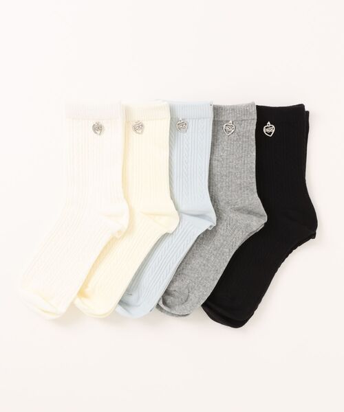 セール】【5足セット】ハート チャーム付き ケーブル柄 ソックス