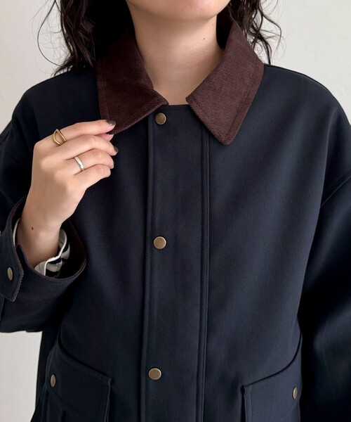 fredy emue（フレディエミュ）の「ツイルカバーオール（ブルゾン・レディース・ネイビー/ベージュ・38）」の9枚目の写真