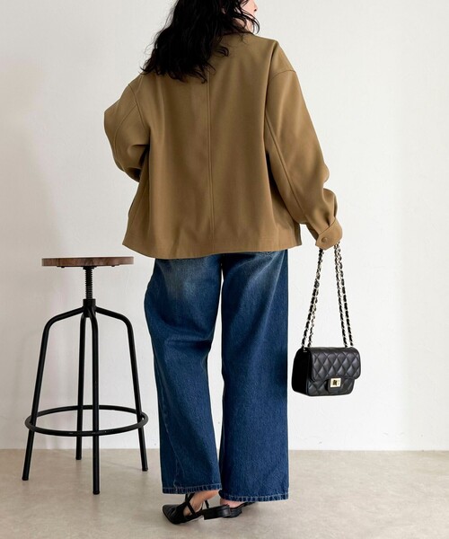 fredy emue（フレディエミュ）の「ツイルカバーオール（ブルゾン・レディース・ネイビー/ベージュ・38）」の18枚目の写真