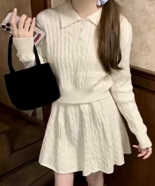 Riff(リフ)の「2点セット ケーブルポロカラーニット&ミニスカートセット(ワンピース・レディース・ライトグレー/ブラウン/アイボリー/ブラック・M)」の2枚目の写真