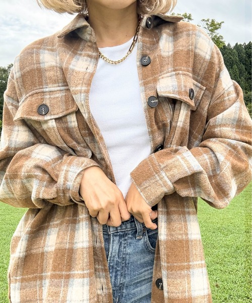 CURA CLOSET(キュラ クローゼット)の「【hada_meguuu select】チェック柄シャツ(シャツ/ブラウス・レディース・レッド/ブラック/ブラウン/ブルー・フリー)」の3枚目の写真