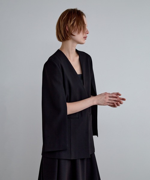 ◇2WAYツイルスリットジャケット（ノーカラージャケット）｜LE PHIL