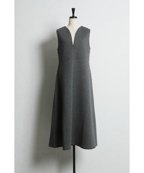 &. NOSTALGIA（アンドドットノスタルジア）の「ヘップバーンキルトジャンパースカート（ジャンパースカート・レディース・ブラック・M）」の12枚目の写真