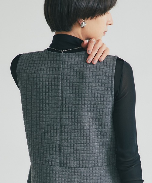 &. NOSTALGIA（アンドドットノスタルジア）の「ヘップバーンキルトジャンパースカート（ジャンパースカート・レディース・ブラック・M）」の9枚目の写真