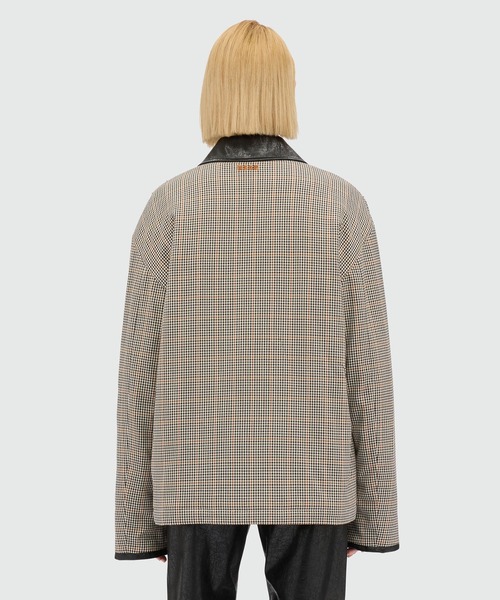 MSGM(エムエスジーエム)の「FLOWERビーズ チェックブルゾン(ブルゾン・レディース・ベージュ系・38)」の3枚目の写真