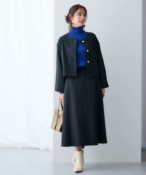 7days Life Styling（セブンデイズライフスタイリング）の「【レディーススーツ】＜OTOさんコラボ＞ボトムが選べるセットアップスーツ（ノーカラージャケット＋ワイドパンツまたはロング丈フレアスカート）（ストレッチウール調シリーズ）＜大きいサイズ有＞（スーツセット・レディース・ブラック系3/ブラック系1/ホワイト系2/ホワイト系1/ブラック系4/ブラック系2・M/L/LL/3L/4L/5L/6L/S/8L）」の10枚目の写真