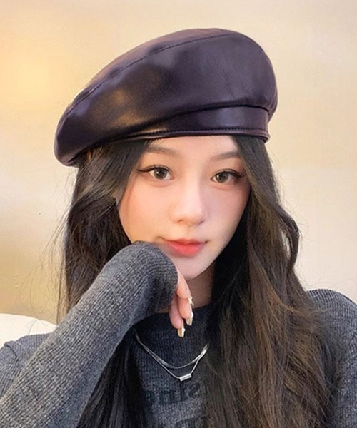 NEON LEATHER GARMENT ビッグレザー ベレー帽 完売品 パンク pyornim（ピョルニム）の「フェイクレザーベレー帽（ハンチング/ベレー