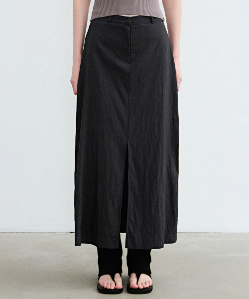 NICK&NICOLE(ニックアンドニコール)の「SEERSUCKER SLIT LONG SKIRT_NAVY(スカート・レディース・その他・MEDIUM/SMALL)」の1枚目の写真