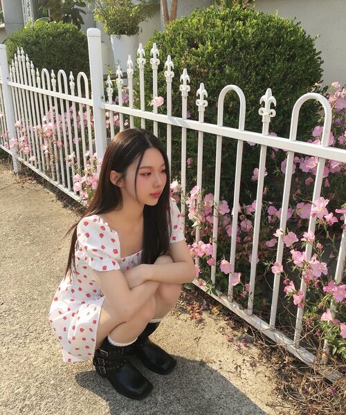 YOUHEE(ユヒ)の「FLOWER PATTERN PUFF DRESS WHITE(ワンピース・レディース・その他・SMALL/MEDIUM)」の10枚目の写真