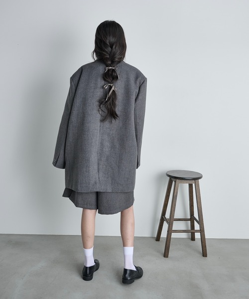 THE YOn(ザヨン)の「ヘリテージタックハーフパンツ(その他パンツ・レディース・グレー/ブラウン・M/S)」の14枚目の写真