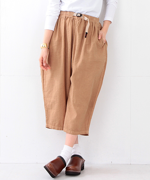 Gramicci(グラミチ)の「GRAMICCI / COTTON LINEN バルーンPANTS(その他パンツ・レディース・ベージュ/ネイビー・ONE SIZE)」の1枚目の写真