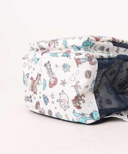 Disney(ディズニー)の「Disney/ディズニー Pixar トイストーリー デイパック(バックパック/リュック・キッズ・ベージュ・ONE SIZE)」の3枚目の写真