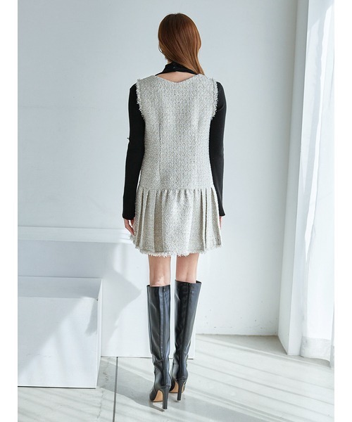 SNIDEL（スナイデル）の「Vネックツイードジャンスカ（ワンピース・レディース・アイボリー/ダークグレー/ネイビー・0/1）」の5枚目の写真