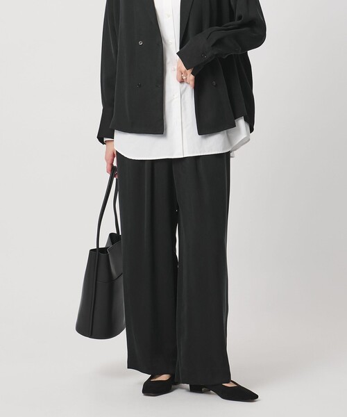 UNITED ARROWS(ユナイテッドアローズ)の「ドロスト イージーパンツ(その他パンツ・レディース・オフホワイト/ベージュ/ライム/ブラック・36/38/34)」の11枚目の写真