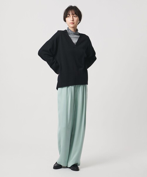 UNITED ARROWS(ユナイテッドアローズ)の「ドロスト イージーパンツ(その他パンツ・レディース・オフホワイト/ベージュ/ライム/ブラック・36/38/34)」の14枚目の写真