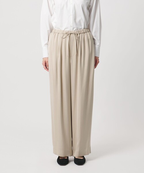 UNITED ARROWS(ユナイテッドアローズ)の「ドロスト イージーパンツ(その他パンツ・レディース・オフホワイト/ベージュ/ライム/ブラック・36/38/34)」の15枚目の写真