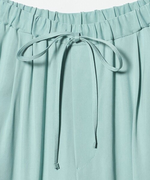 UNITED ARROWS(ユナイテッドアローズ)の「ドロスト イージーパンツ(その他パンツ・レディース・オフホワイト/ベージュ/ライム/ブラック・36/38/34)」の21枚目の写真