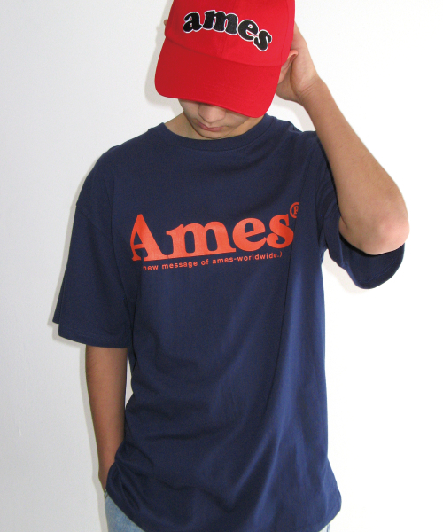 AMESWORLDWIDE(アメスワールドワイド)の「BASIC LOGO TEE NAVY(Tシャツ/カットソー・レディース・その他・SMALL/MEDIUM/LARGE)」の12枚目の写真