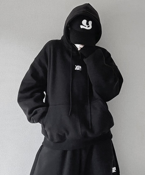 YACA(ヤーカ)の「Logo Sweat Curve Pants/ロゴスウェットカーブパンツ【unisex item】(スウェットパンツ・レディース・ブラック/グレー・FREE)」の6枚目の写真