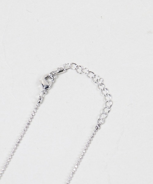 SPINNS（スピンズ）の「メタルネックレス/ウイング/羽根（ネックレス・レディース・シルバー・ONESIZE）」の3枚目の写真