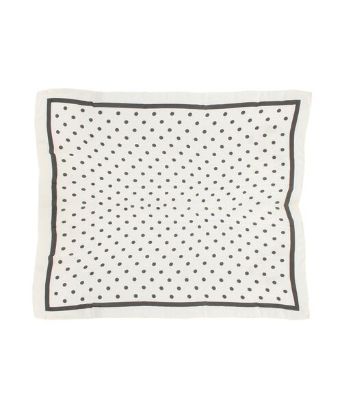 RESEXXY（リゼクシー）の「大判ドットスカーフ（ストール/ショール・レディース・ホワイト/ブラック・FREE）」の9枚目の写真