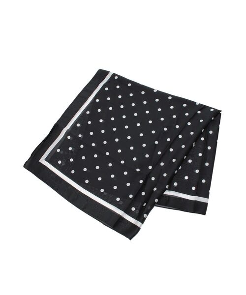RESEXXY（リゼクシー）の「大判ドットスカーフ（ストール/ショール・レディース・ホワイト/ブラック・FREE）」の4枚目の写真