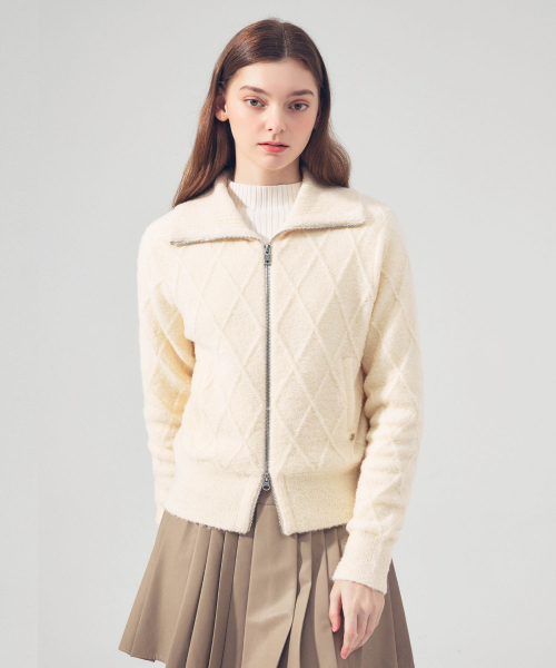 LORDLOAR(ロードロアル)の「ケーブル防風ジップアップニットクリーム(ニット/セーター・レディース・その他・SMALL/MEDIUM)」の5枚目の写真