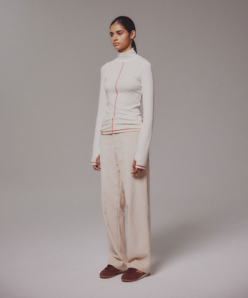 MENASOO(ミナス)の「Corduroy Straight Pants_Cream(その他パンツ・レディース・Cream・2/1)」の12枚目の写真