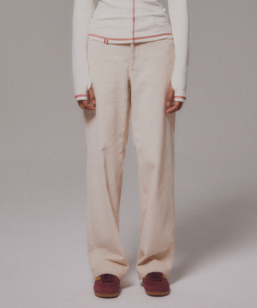 MENASOO(ミナス)の「Corduroy Straight Pants_Cream(その他パンツ・レディース・Cream・2/1)」の16枚目の写真