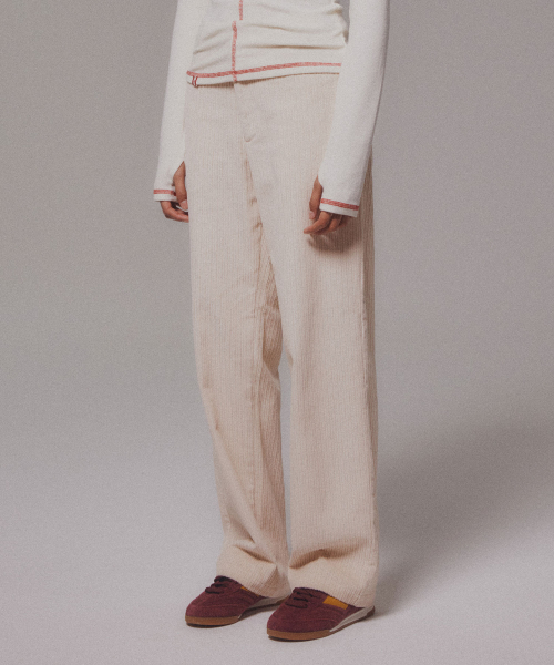 MENASOO(ミナス)の「Corduroy Straight Pants_Cream(その他パンツ・レディース・Cream・2/1)」の18枚目の写真
