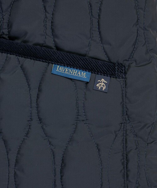 BROOKS BROTHERS(ブルックスブラザーズ)の「Brooks Brothers×LAVENHAM イブシャム キルティングノーカラーコート Made in UK(その他アウター・レディース・ブラウン/ダークネイビー・X-SMALL/SMALL/MEDIUM)」の16枚目の写真