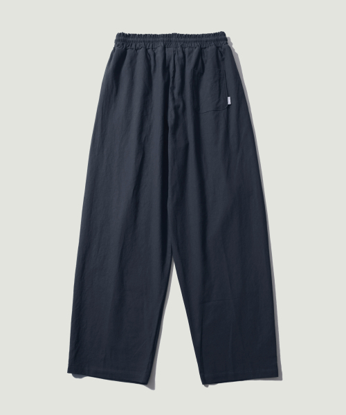 ease（イーズ）の「リネンバンディングパンツ[オーバーサイズ]_ネイビー_男女共用（スウェットパンツ・メンズ・その他・SMALL/X-LARGE/LARGE/MEDIUM）」の4枚目の写真