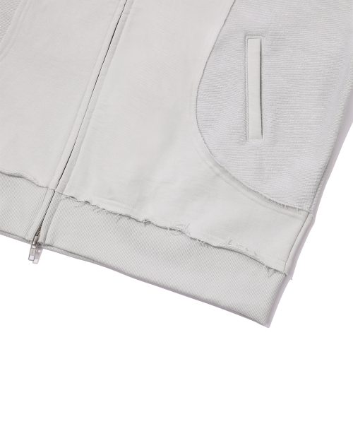 EPISODE UNTITLED（エピソードアンタイトルド）の「IN&OUT PATCHWORK ZIP-UP HOODIE_ ICE GREY（パーカー・レディース・その他・1/2）」の7枚目の写真