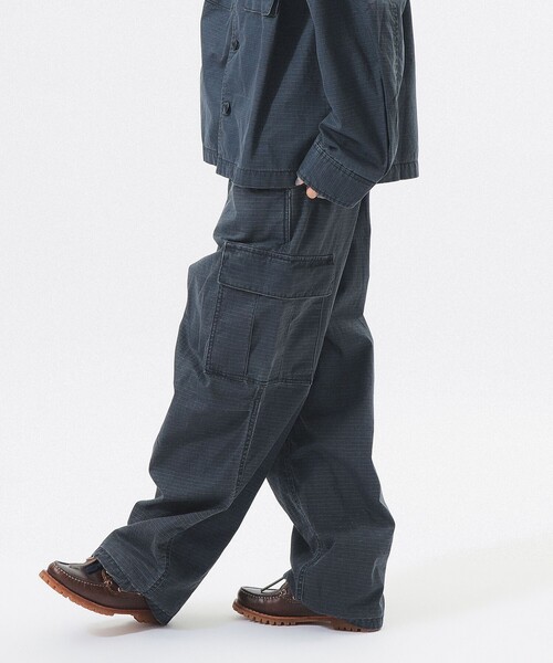 BEAMS BOY（ビームスボーイ）の「リップストップ ミリタリー パンツ（カーゴパンツ・レディース・ネイビー/チャコールグレー・0/2/1）」の11枚目の写真