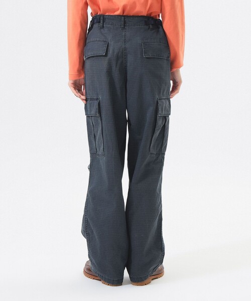 BEAMS BOY（ビームスボーイ）の「リップストップ ミリタリー パンツ（カーゴパンツ・レディース・ネイビー/チャコールグレー・0/2/1）」の15枚目の写真