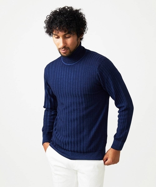 MICHEL KLEIN HOMME (ミッシェルクランオム)の「ガーメントダイリブ タートルネックニット(ニット/セーター・メンズ・パープル/ネイビー/ダークグレー・MEDIUM/LARGE/X-LARGE)」の3枚目の写真