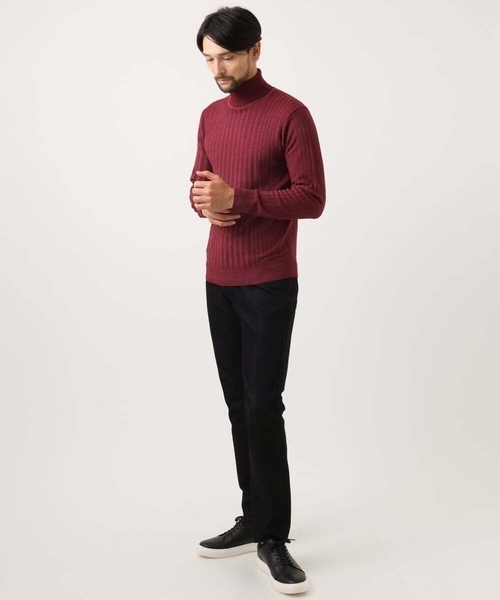 MICHEL KLEIN HOMME (ミッシェルクランオム)の「ガーメントダイリブ タートルネックニット(ニット/セーター・メンズ・パープル/ネイビー/ダークグレー・MEDIUM/LARGE/X-LARGE)」の8枚目の写真